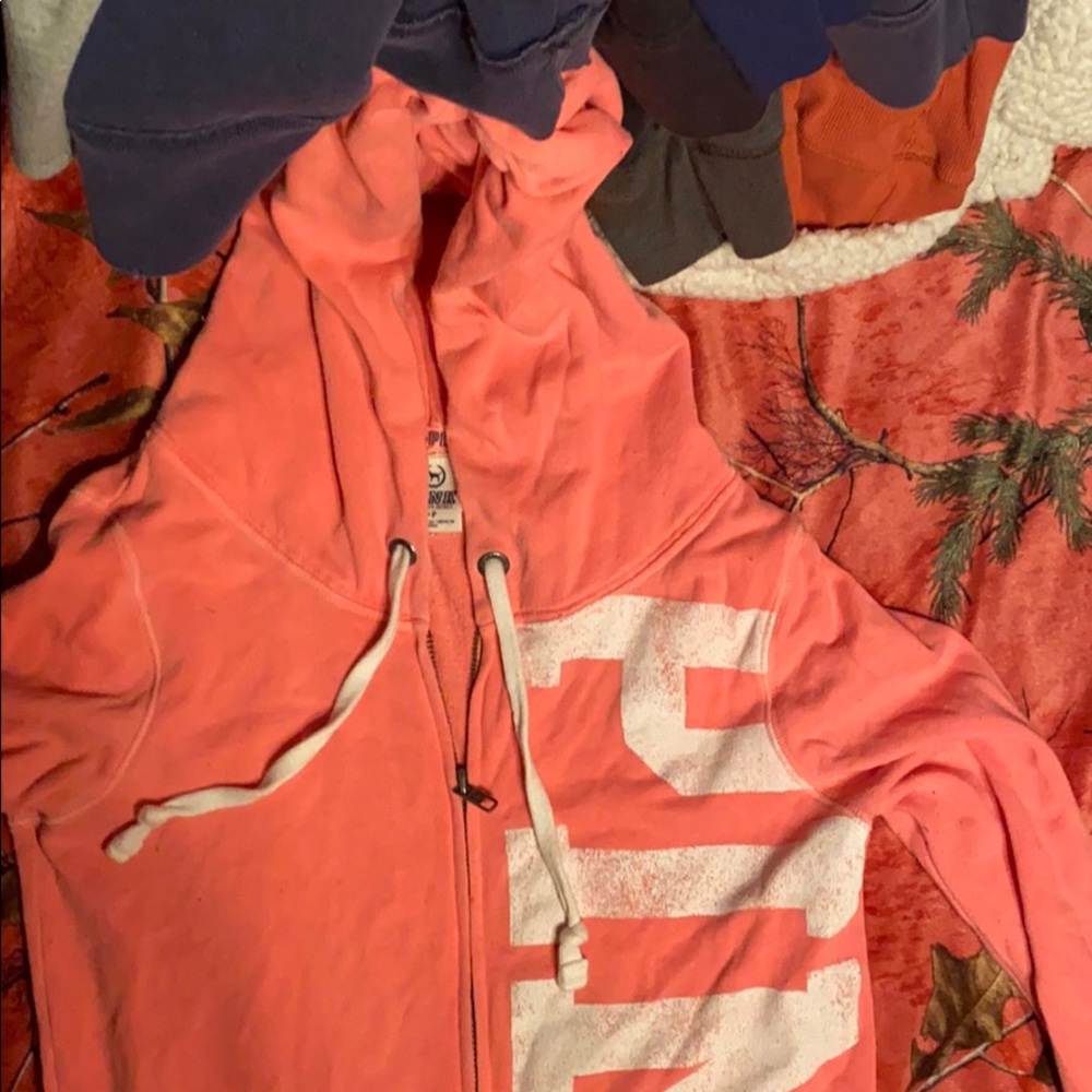 Hooded sweatshirt